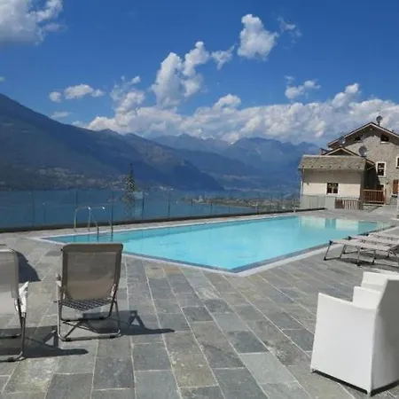 House With 3 Bedrooms T5 * Bellano