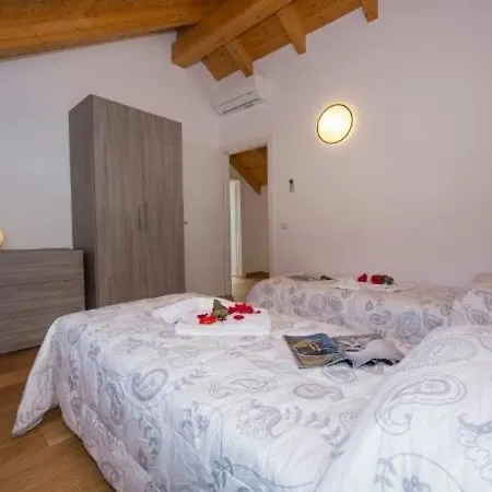 Semesterbostad House With 3 Bedrooms T5