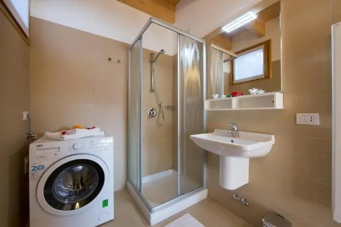House With 3 Bedrooms T5 بيلانو