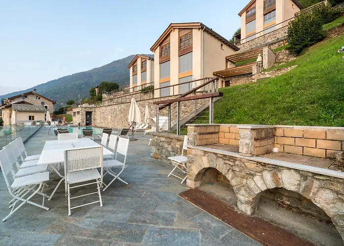 House With 3 Bedrooms T5 * بيلانو