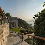 House With 3 Bedrooms T5 * Bellano