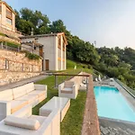 Dom wakacyjny House With 3 Bedrooms T5