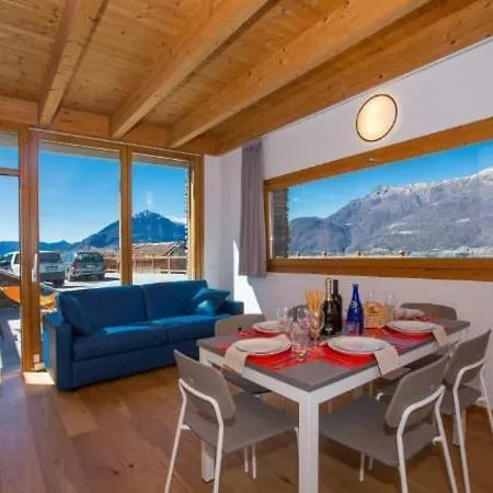 House With 3 Bedrooms T5 * Bellano