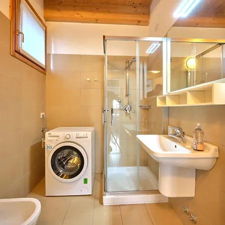 House With 3 Bedrooms T5 Bellano
