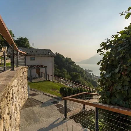 House With 3 Bedrooms T5 * Bellano