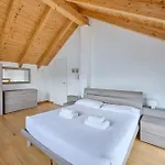 House With 3 Bedrooms T5 * Bellano